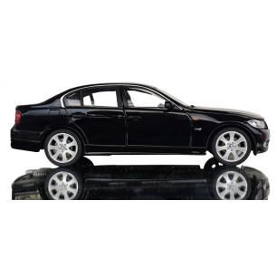 WELLY BMW 330i 1:24 SAMOCHÓD KOLEKCJONERSKI